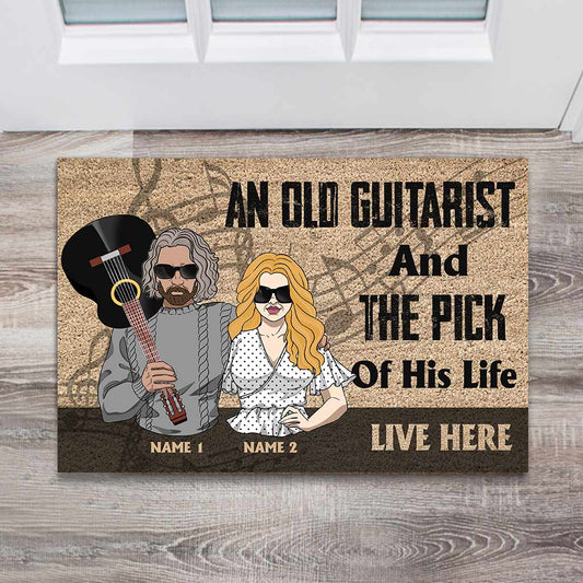 An Old Guitarist And The Pick Of His Life Live Here - Personalized Guitar Doormat