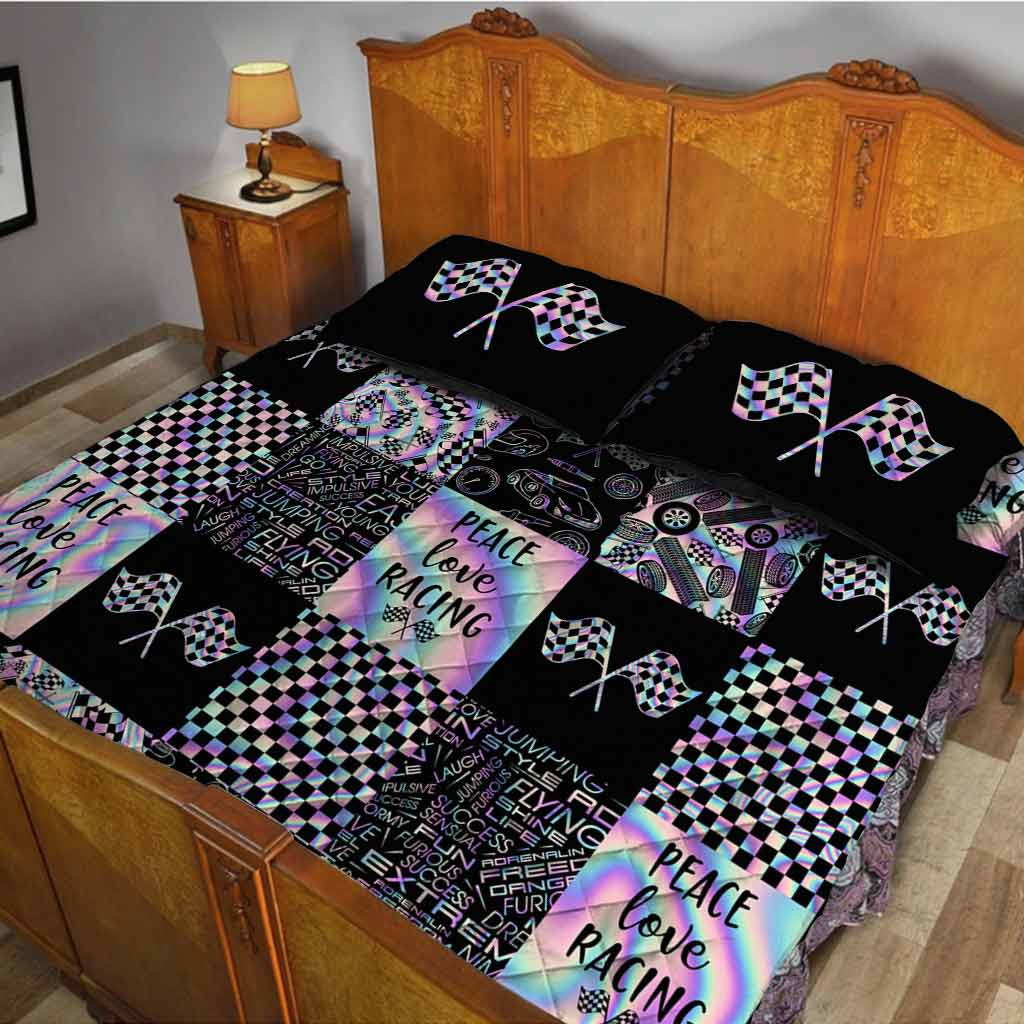 Racing Quilt Bed Set