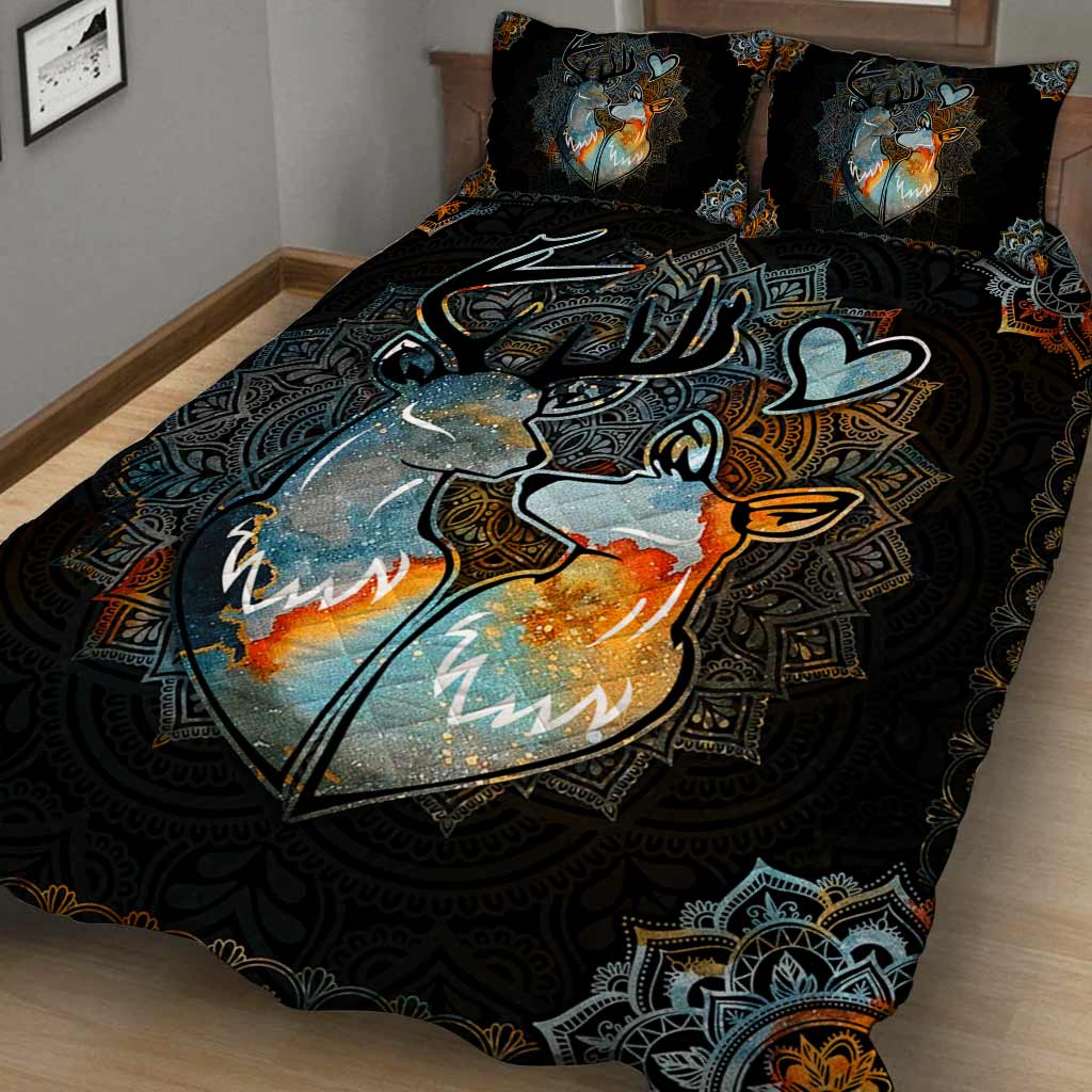 Hunting Buck And Doe Quilt Bed Set