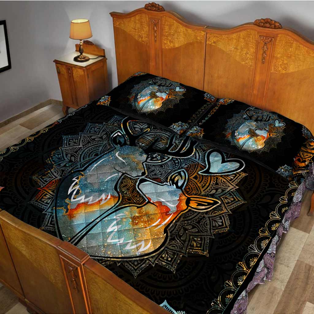 Hunting Buck And Doe Quilt Bed Set